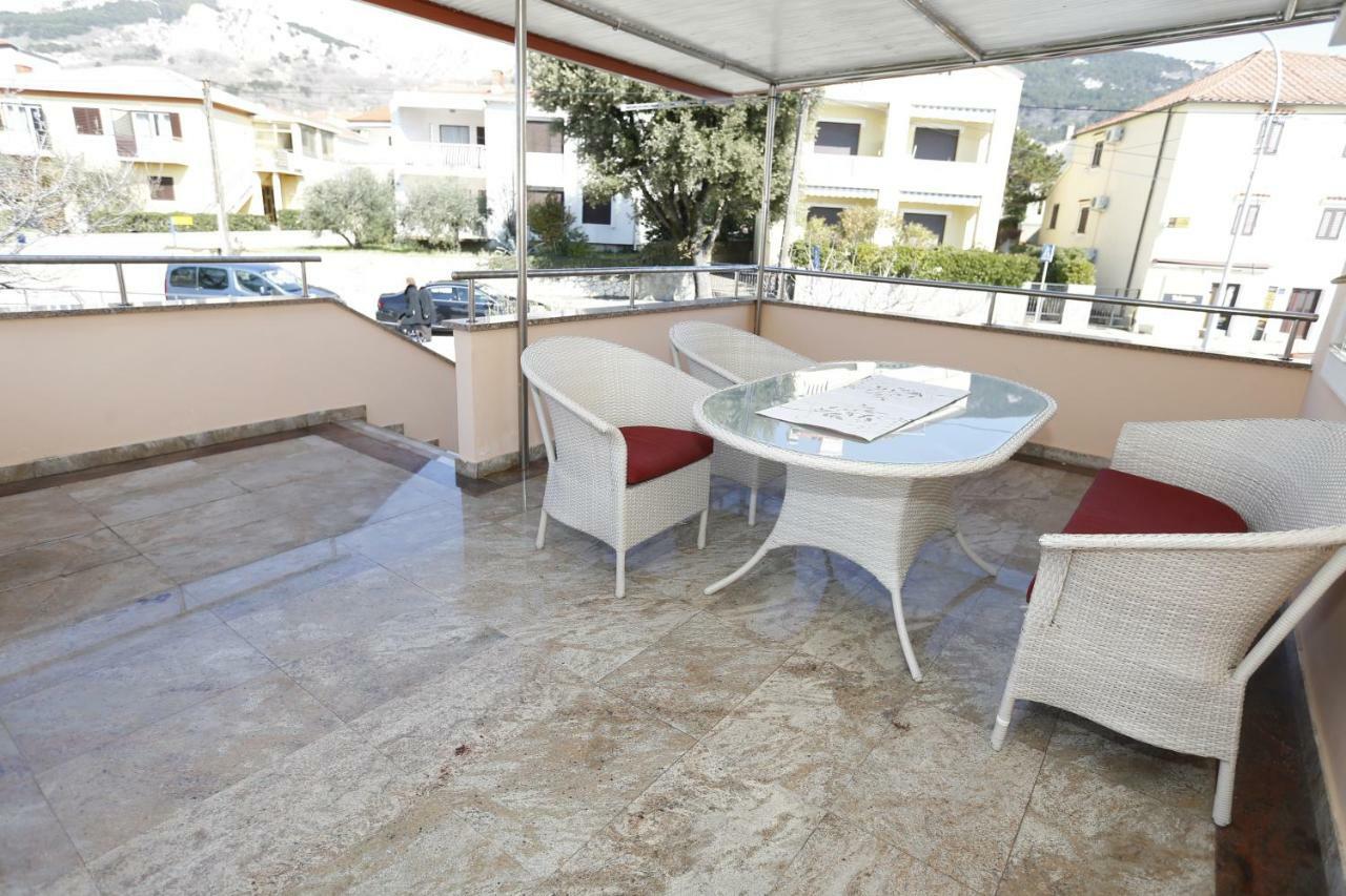 Apartment Bojan With Terrace And Sea View Башка Экстерьер фото